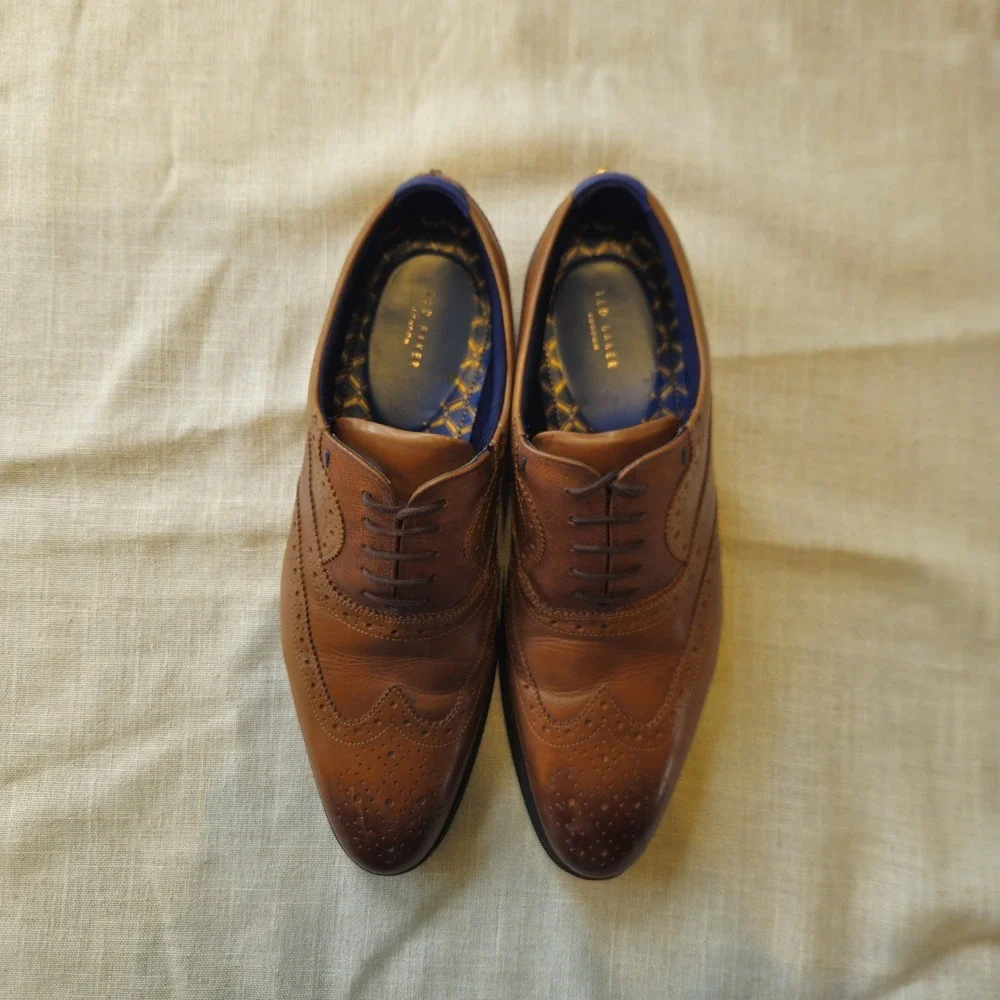 Ted Baker Mens Cognac Brown Leather Wingtip Brogue Oxford Shoes Size US 10 Luxe‎